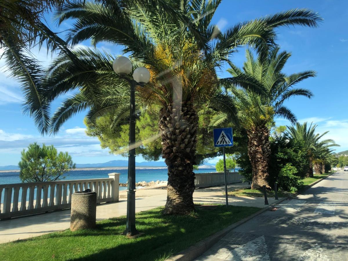 La Villa - Beach House & Rooms Crikvenica Exterior foto
